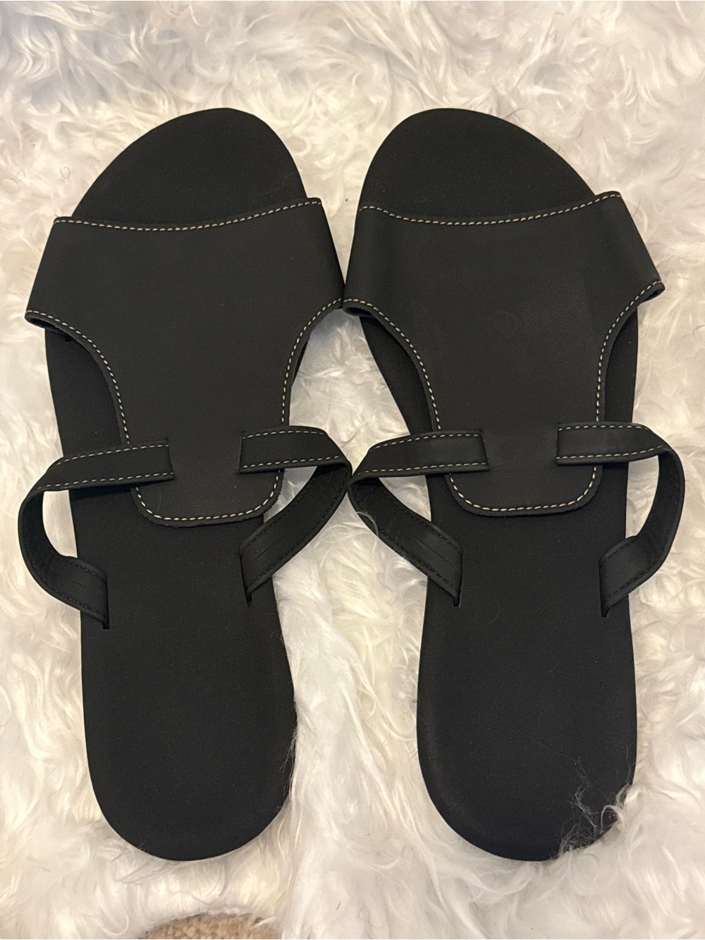 Women's Black Slide Sandals with Toe Loop
